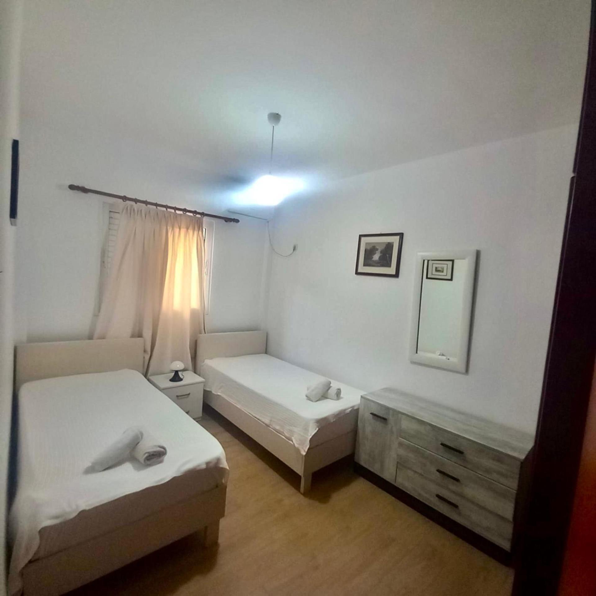 Sarsed Home, Sarandë 外观 照片